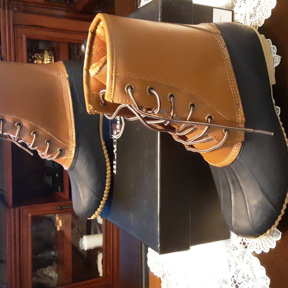 Black and Brown Duckboots - New with Tags